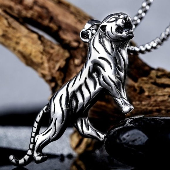 Silver Roaring Tiger Pendant with Chain - Picture 1 of 5